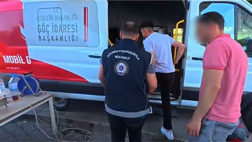 Ülkemiz Düzensiz Göçe Hedef Olmaktan ve Transit Göç Rotası Olmaktan Çıktı.